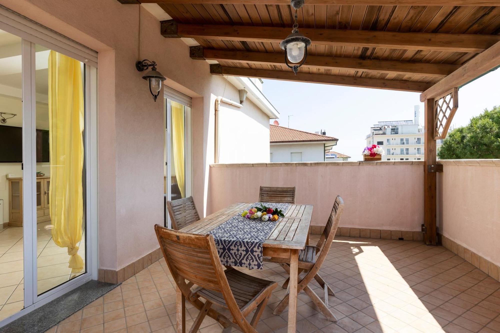 Residence Tre Trilo&Suites Rimini Buitenkant foto