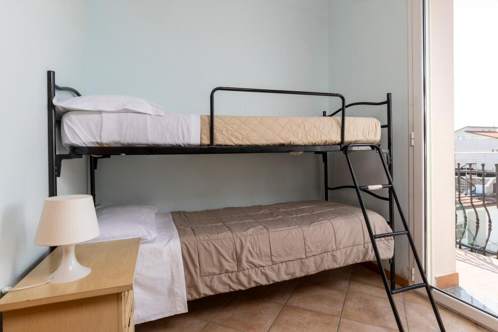 Residence Tre Trilo&Suites Rimini Buitenkant foto
