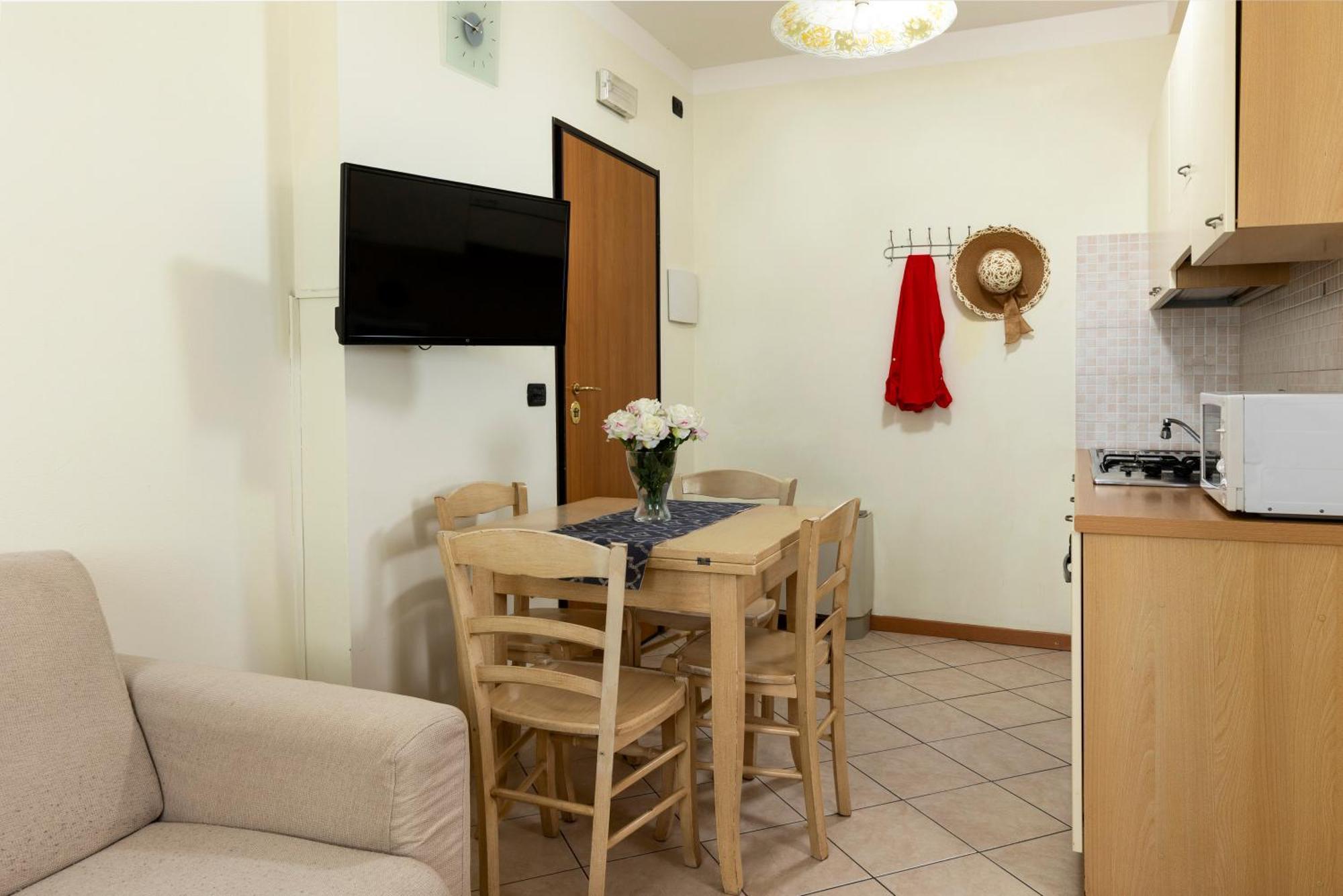 Residence Tre Trilo&Suites Rimini Buitenkant foto